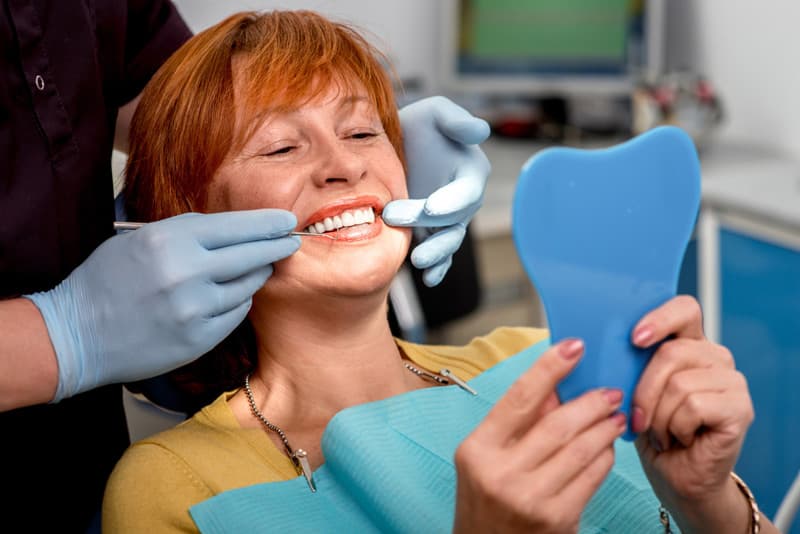 Estética dental en Bertamiráns para una dentadura de ensueño