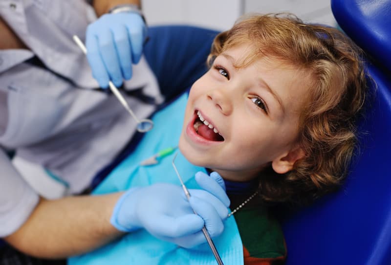 Servicios de odontopediatría en Bertamiráns